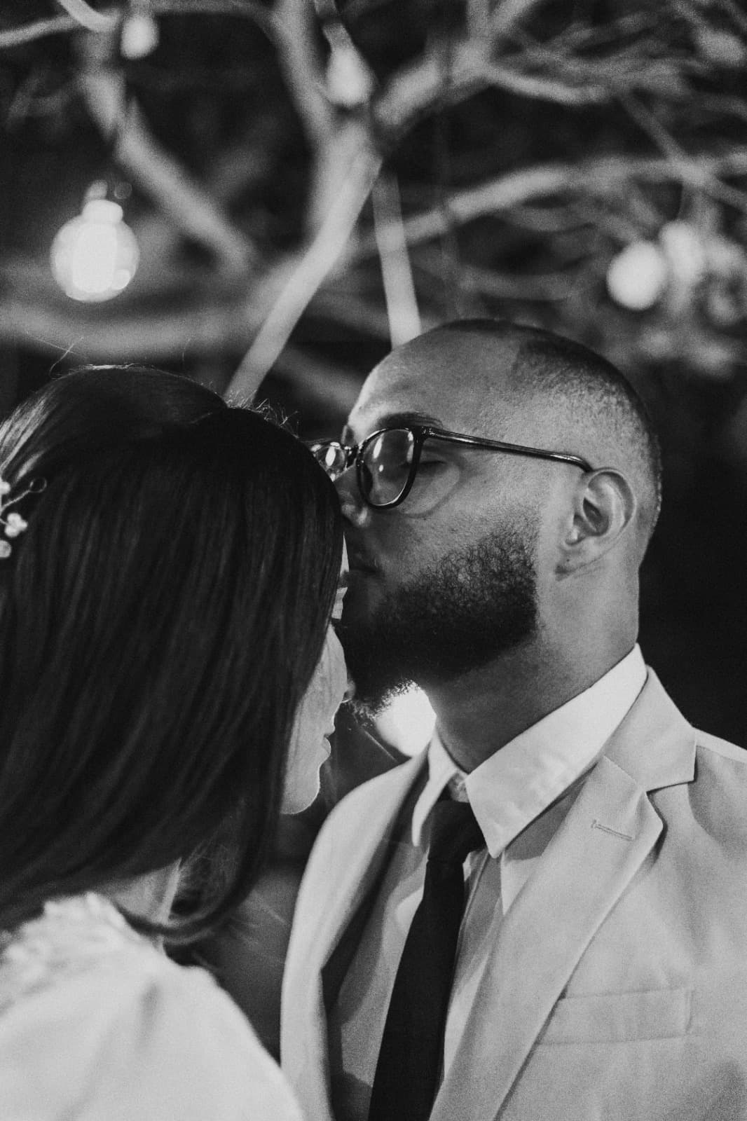 kiss
